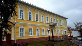 Главное административное здание, главный корпус ЕККиИ - ул. Набережная, д. 7